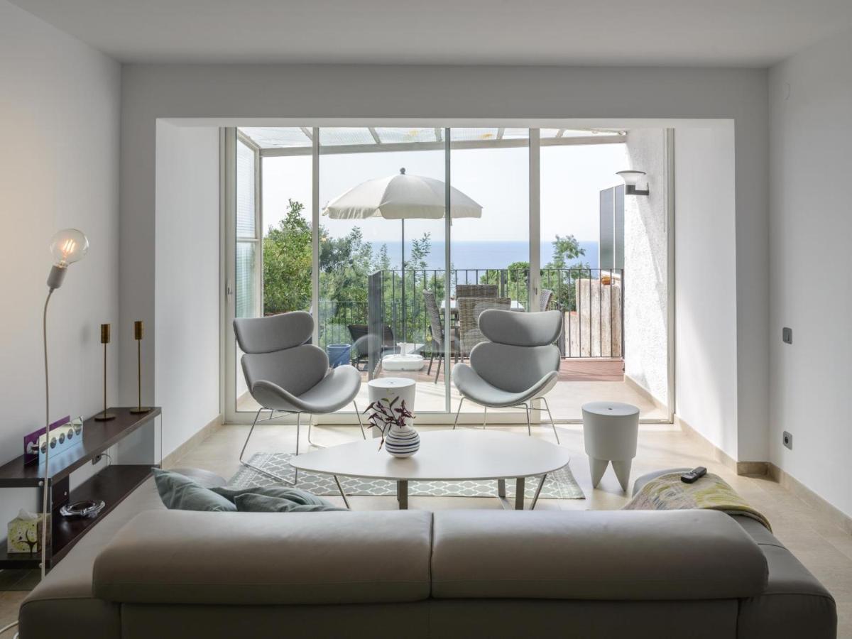 Alba By Danlux Invest Villa ตอสซาเดมาร์ ภายนอก รูปภาพ